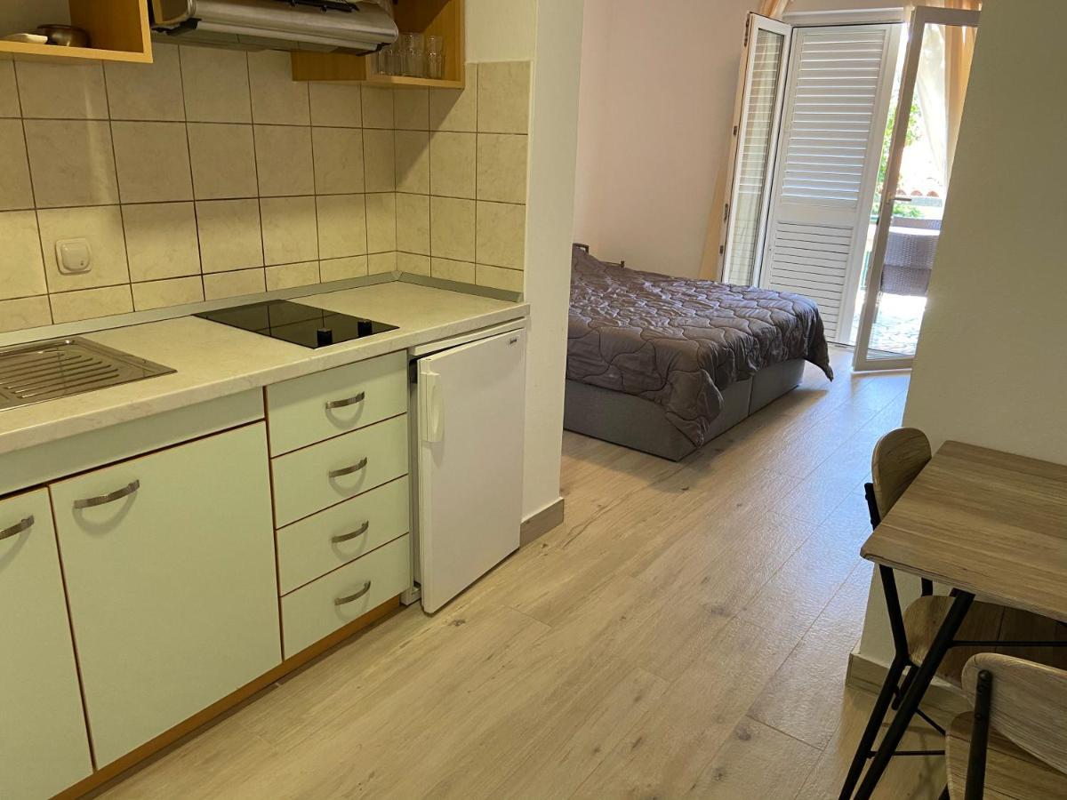 Apartmani Ortolio Viganj Exterior photo